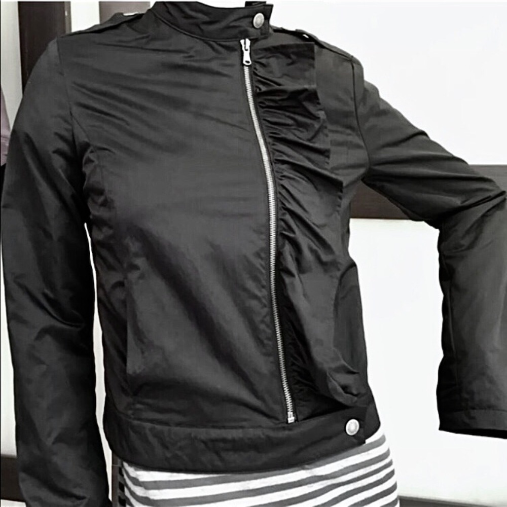 BENNETON SISLEY Black Lined Ruffle Moto Utility Zip-Up Rain Jacket w/Pockets XS
